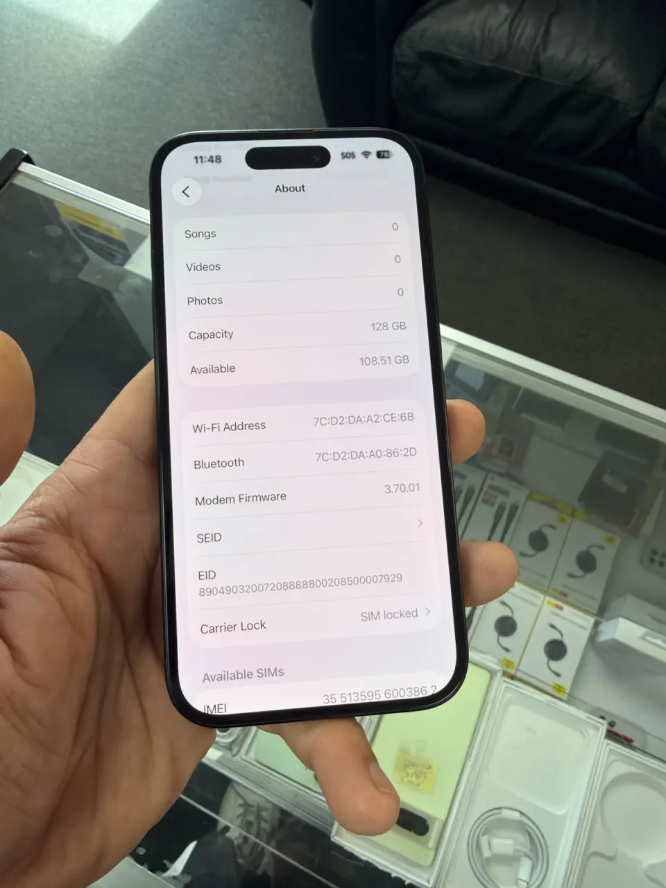 Iphone 15 128GB – AT&T photo 3